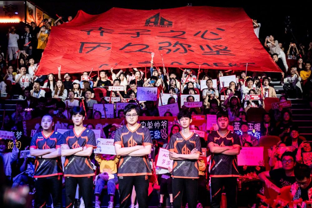 球迷和哈維